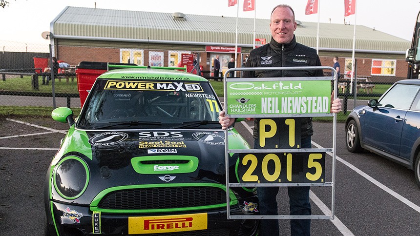 Neil Newstead claims 2015 Power Maxed Mini Challenge JCW Championship at Snetterton